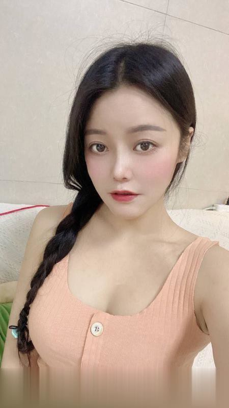 广东-广州海珠全套田田熟女-1.jpg